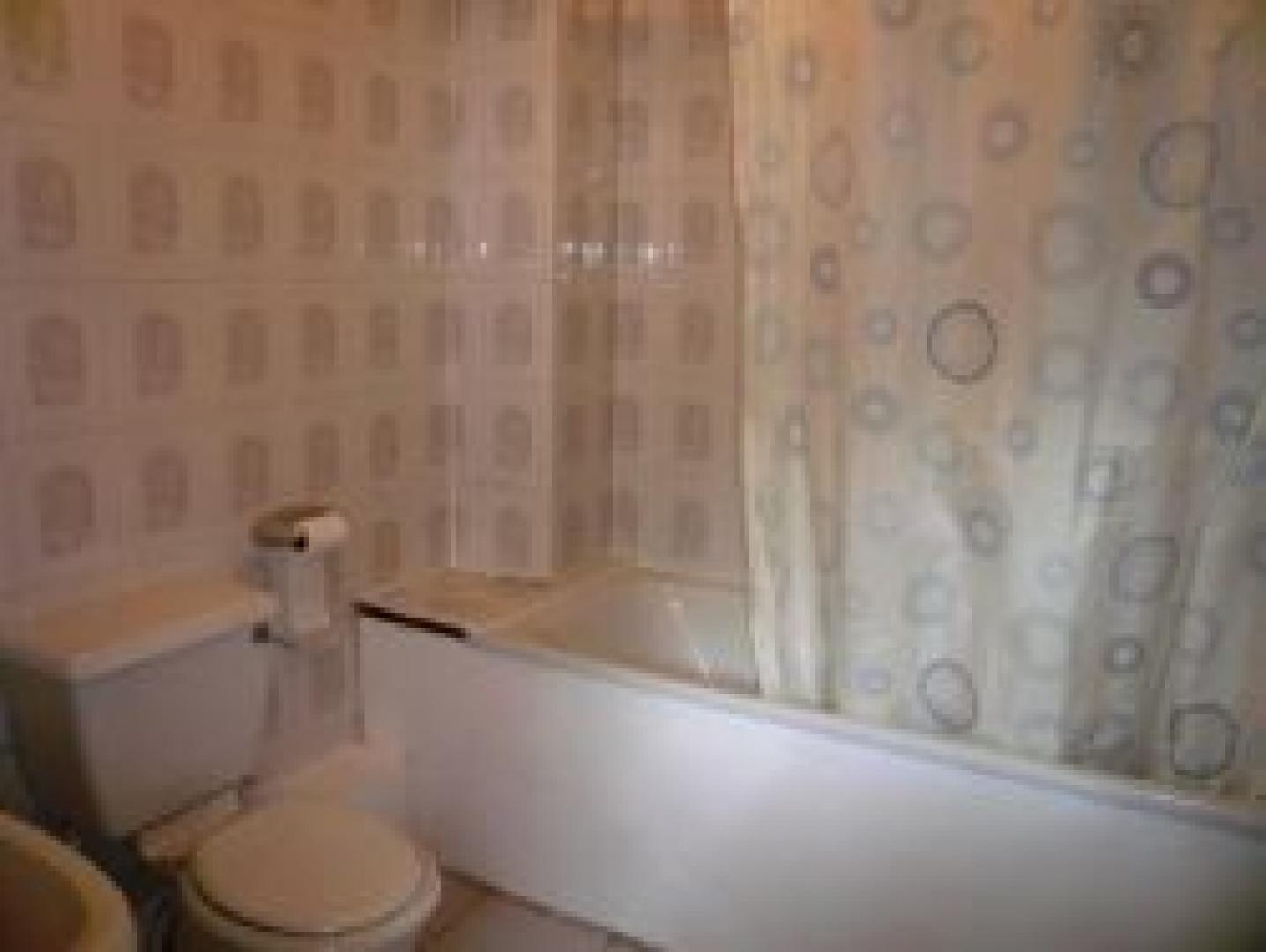 			2 Bedroom, 1 bath, 1 reception Flat			 Walm Lane, WILLESDEN GREEN